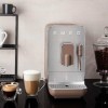 Super automatische Kaffeemaschine mit Dampfer 50er Stil grau