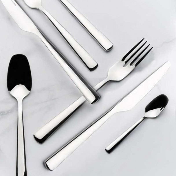 Besteckset aus Edelstahl - 24-teilig